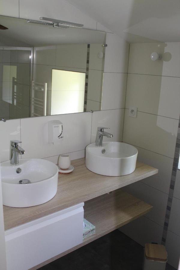 Chambres D'Hotes Logis Charrier Le Petit Bignon Les Épesses 외부 사진
